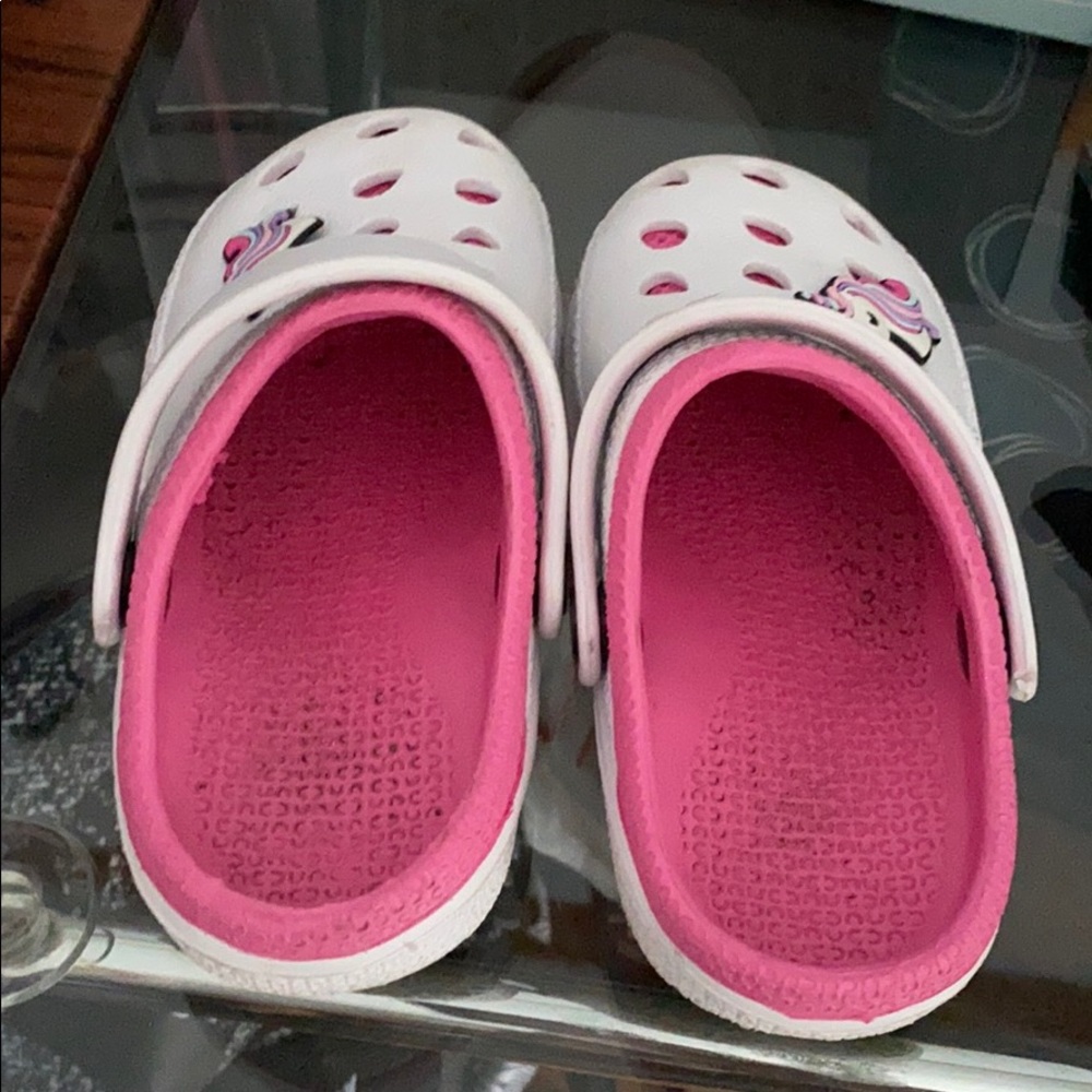 Kids slip on